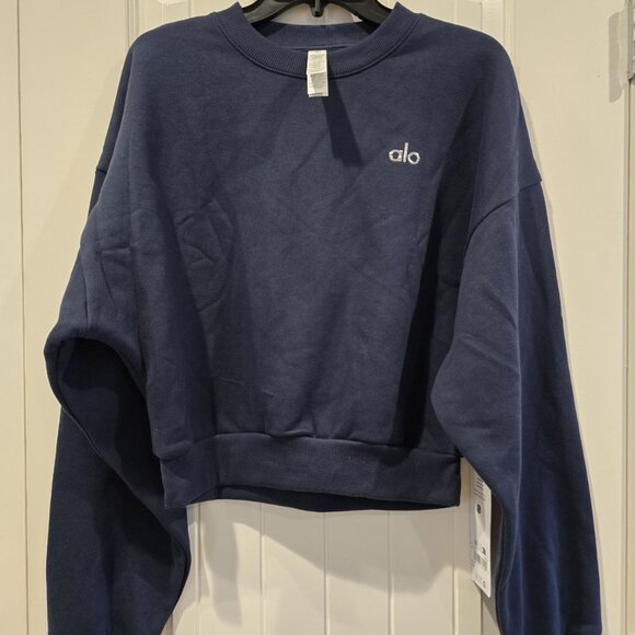 Alo Yoga Accolade Crew Neck Pullover And Accolade Short Navy Set - Picture 2 of 6